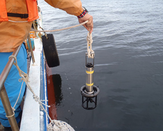 水中点検ロボット(ROV・ドローン)